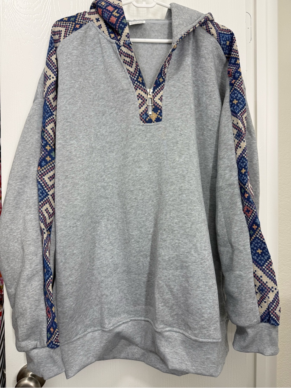 New without tags Soft Aztec hoodie pullover